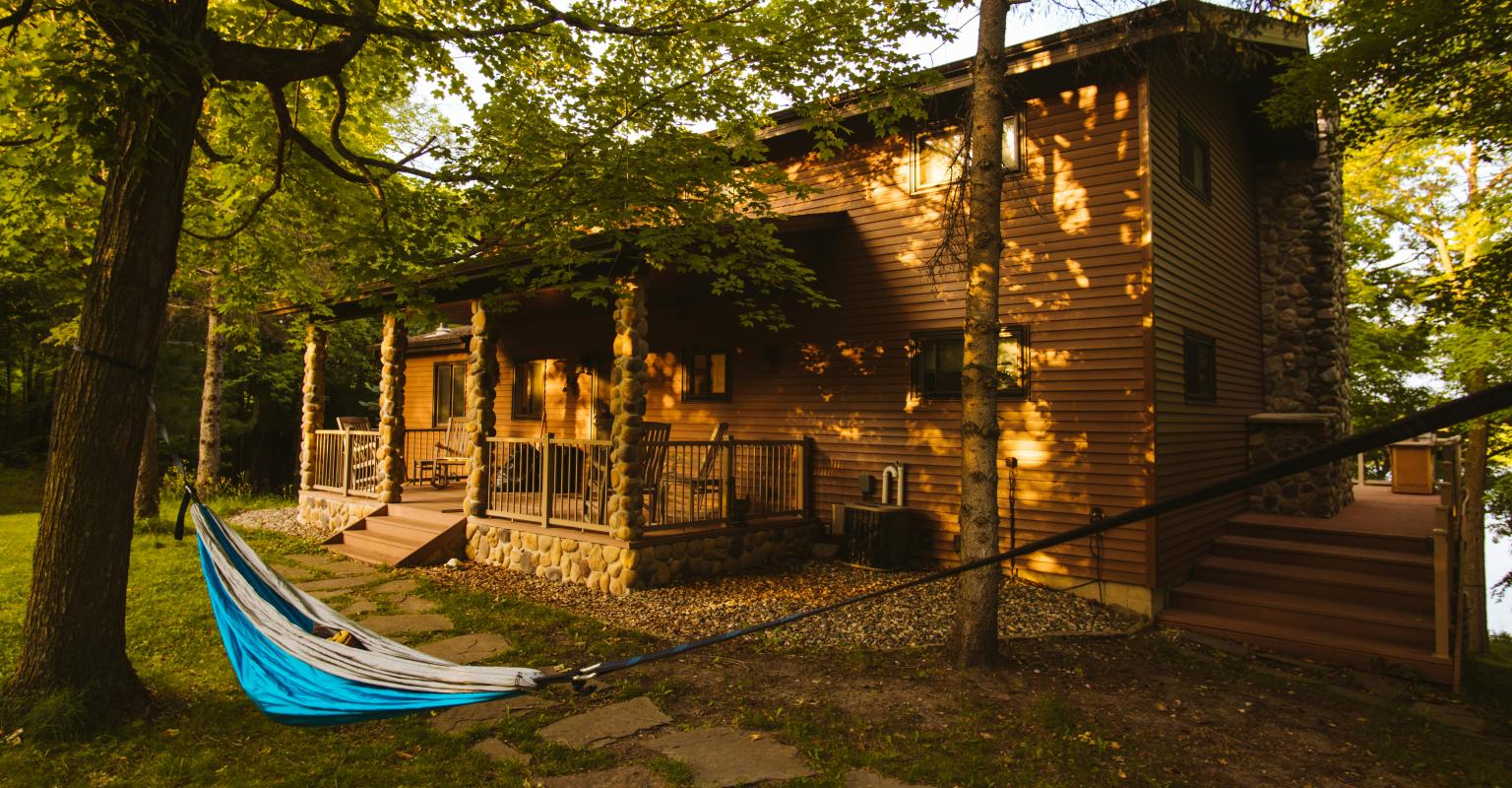 Camp cabin