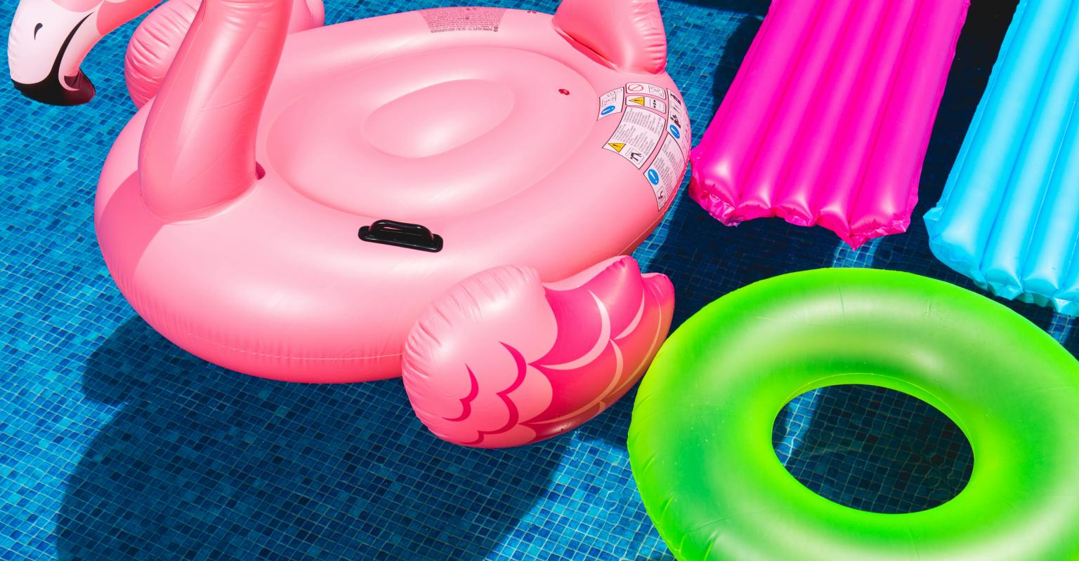 Pool floaties