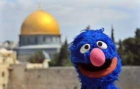 Shalom Sesame: Grover Visits Jerusalem