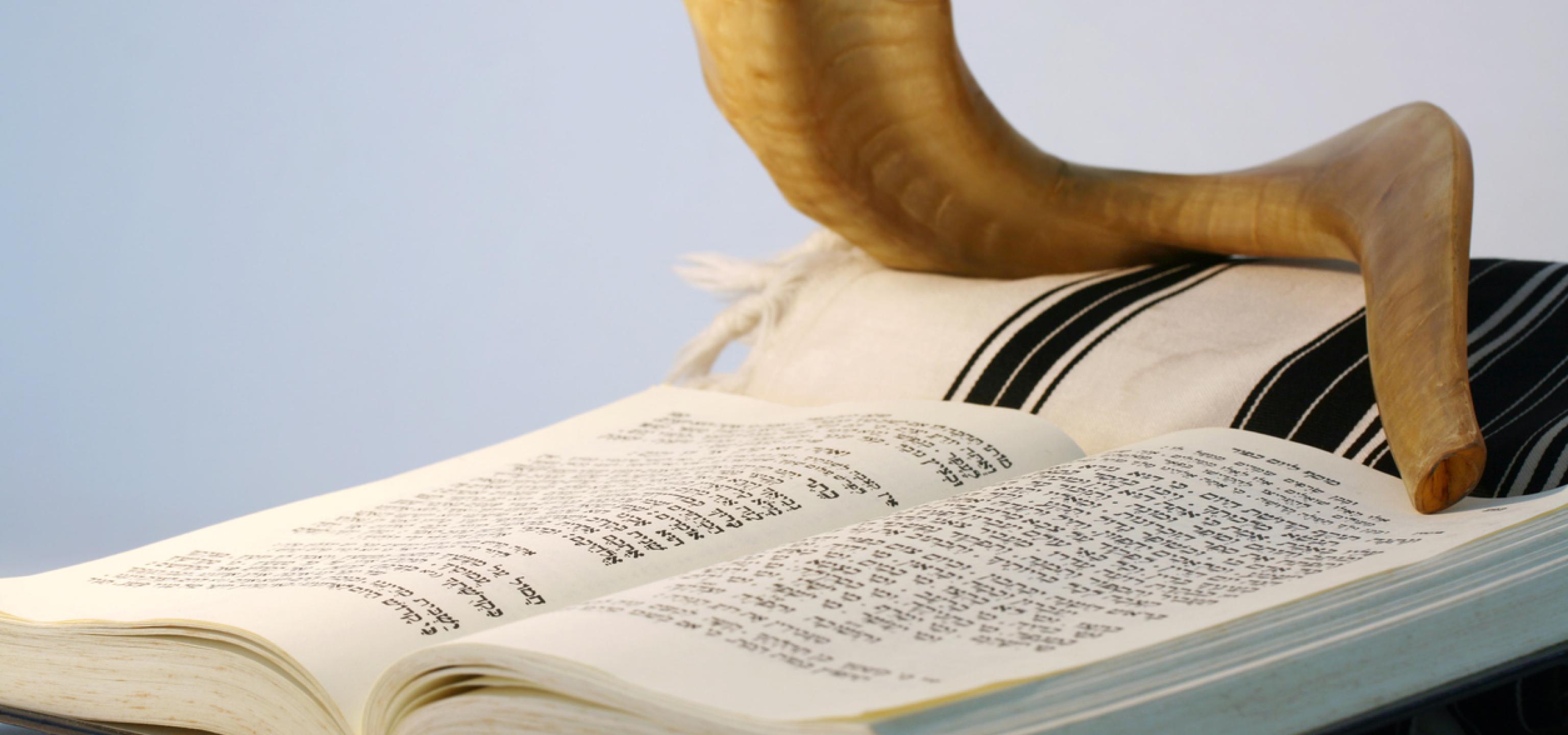Shofar and Prayerbook