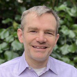 Aaron Dorfman Headshot