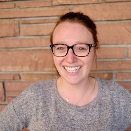 Carly Coons headshot