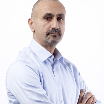 Dr. Zohar Raviv