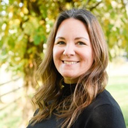 Jennifer Carvajal headshot