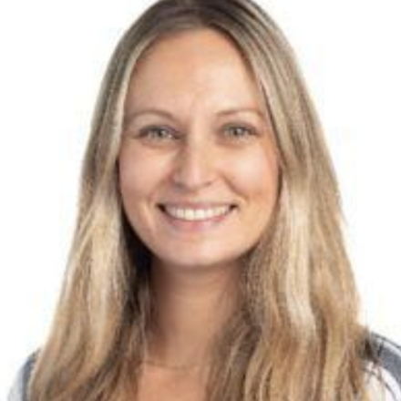 Rena Grosser Headshot