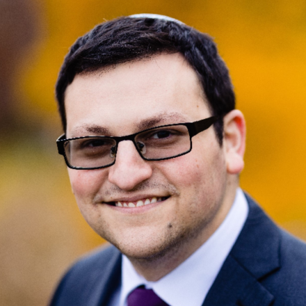 A headshot of Akiva Mattenson